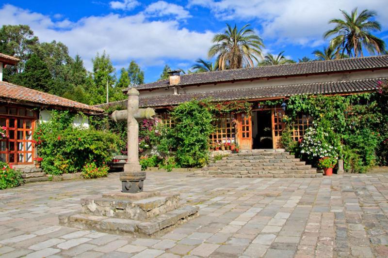 Hacienda La Carriona Otel Sangolquí Dış mekan fotoğraf